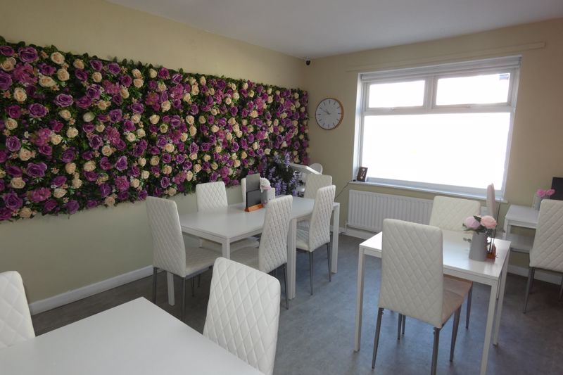 Ground Floor- click for photo gallery